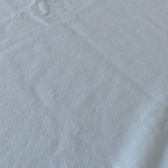 *2/$20* Uniqlo 90's y2k Light Blue Cotton Baby Tee, Size L - Picture 9 of 9